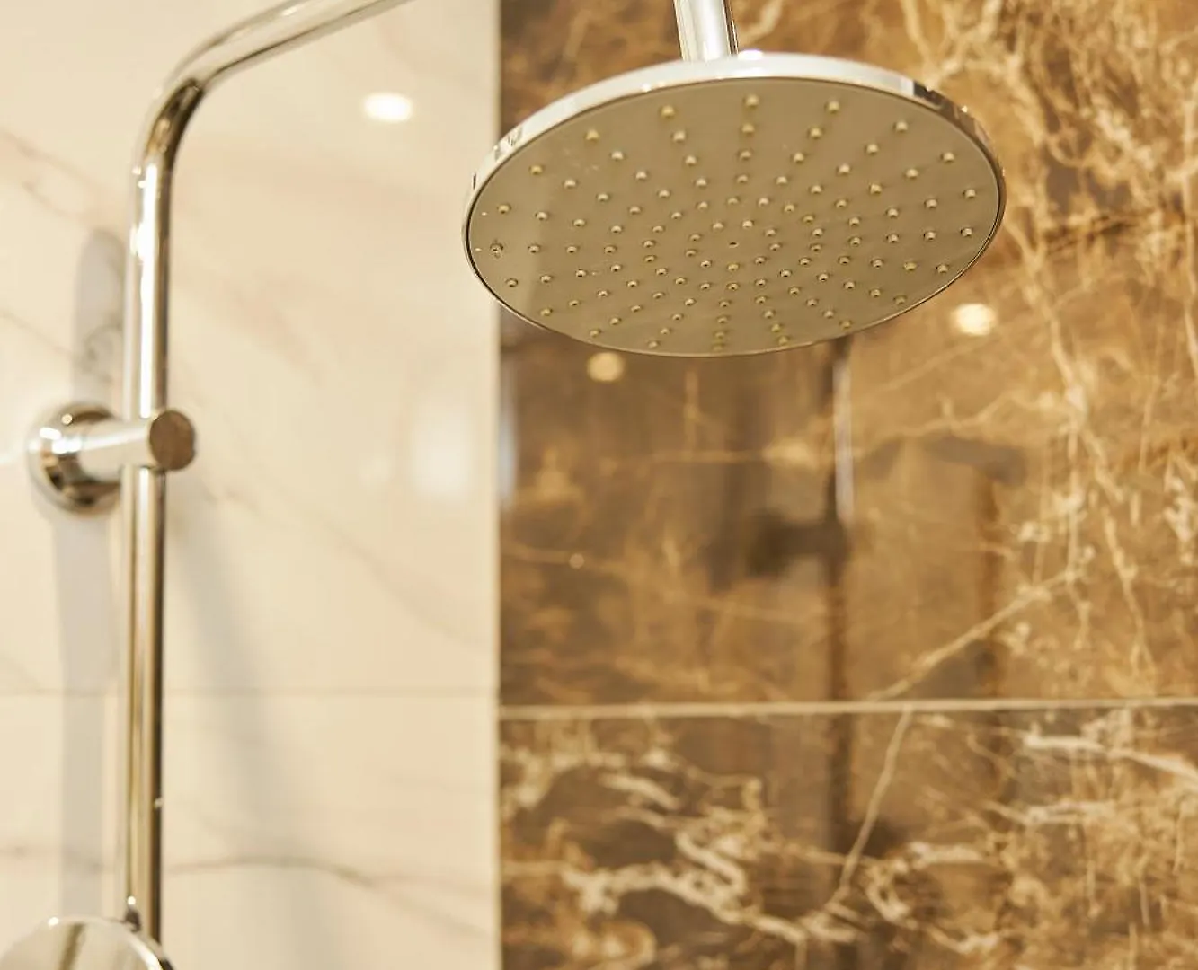 Marble Shine Apartment Near The City Center By Binobi! Thessaloniki
